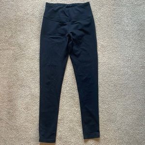 Black QUEENIEKE leggings